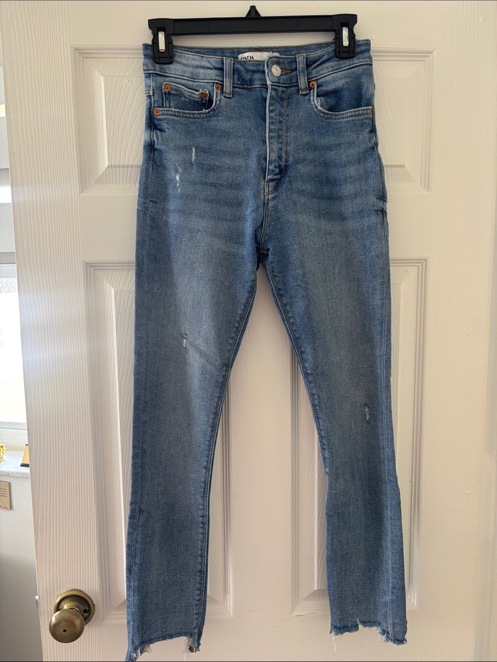 Zara Women’s Washed Blue Skinny Jeans